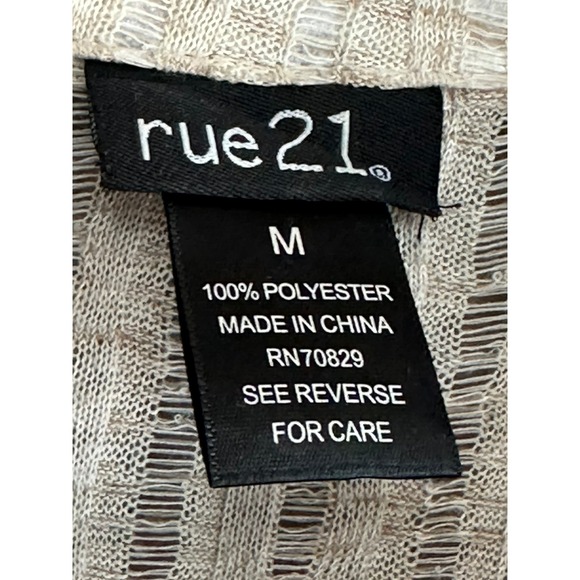 Rue 21 Women's Beige Striped Knit Tie Front Button Up Long Sleeve Shirt Size M‎ - Picture 3 of 7